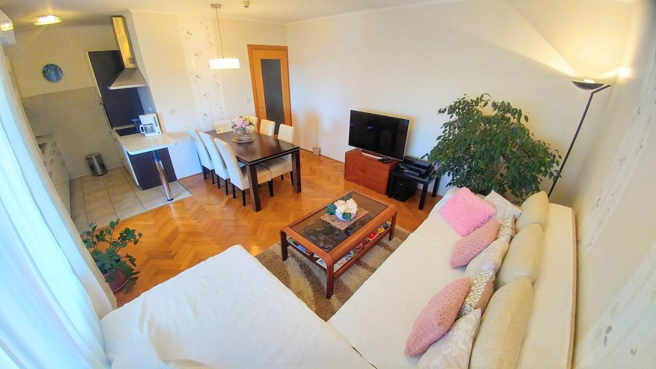 Apartment Deluxe Sea View Сплит Экстерьер фото